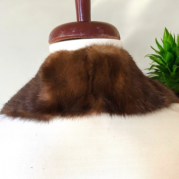 Genuine Mahogany Mink Collar - Picture 12 of 16